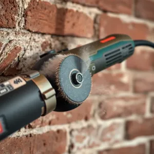 Czyszczenie cegły szlifierka