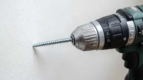 Podajnik do wkrętarki